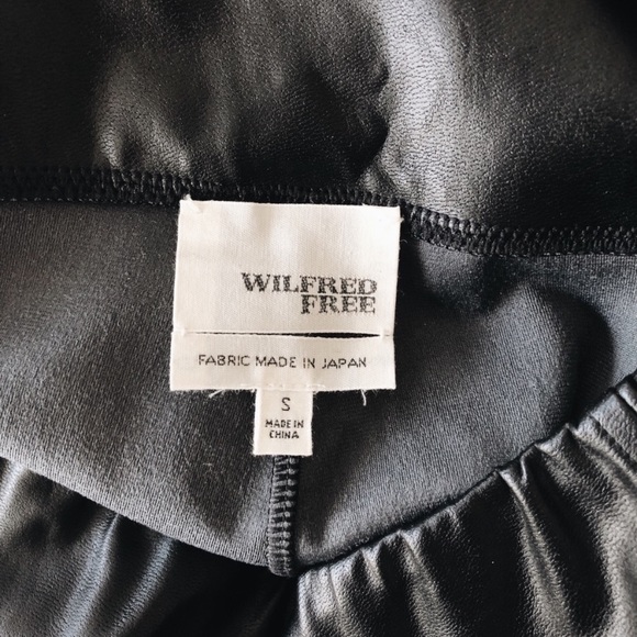 Wilfred Daria High-Waisted Vegan Leather leggings - Picture 3 of 3